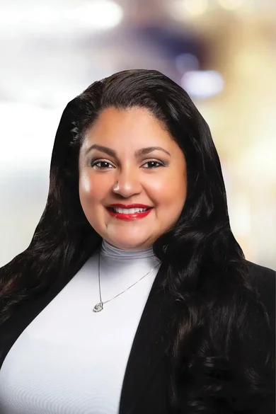 Portrait of Lucy Middleton, REALTOR® .